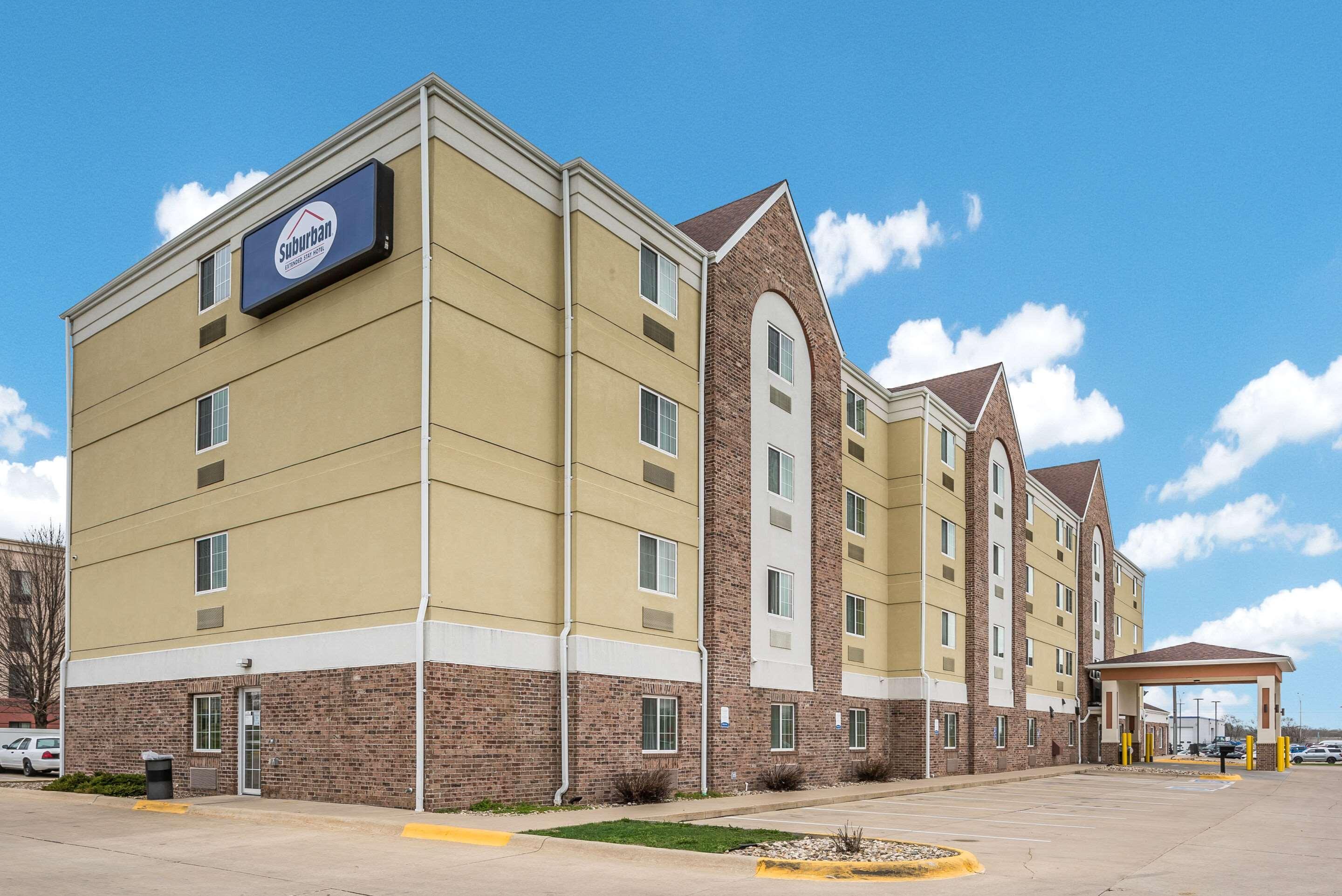 Suburban Extended Stay Hotel Waterloo - Cedar Falls - Cedar Valley ภายนอก รูปภาพ